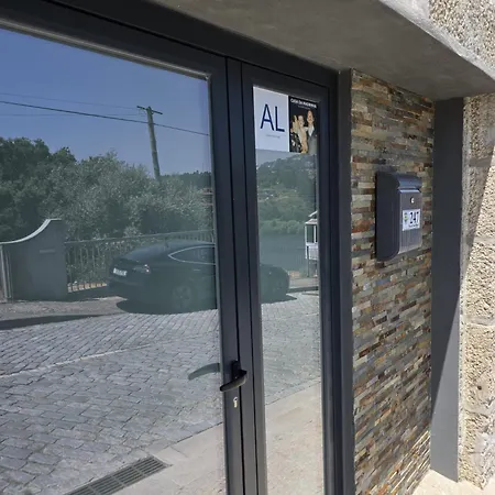 Douro Valley - Casa Do Padrinho * Escamarao